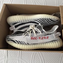 adidas Yeezy Boost 350 V2 Zebra. Size 14