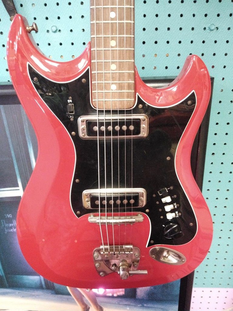 HAGSTROM II VINTAGE 1967 With HSC