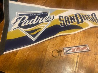 San Diego Padres Pennant and Keychain Set
