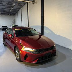 2021 Kia K5 $1995 Down 