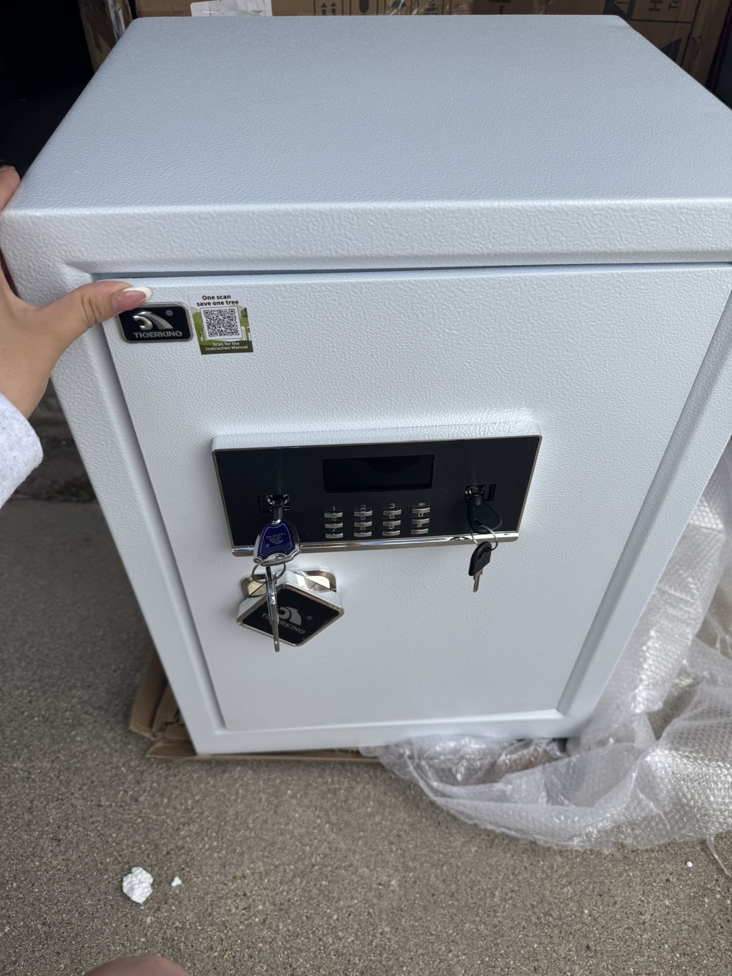 White Hard Safe