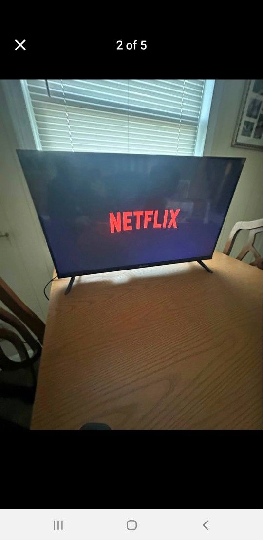 32' Smart Tv With Remote