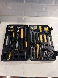 CARTMAN 148-Piece Household Tool Kit in Case