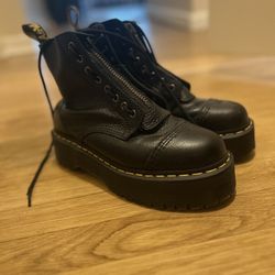 platform doc martens size 9 