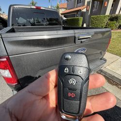 Llaves De Autos / Car Keys 🔑