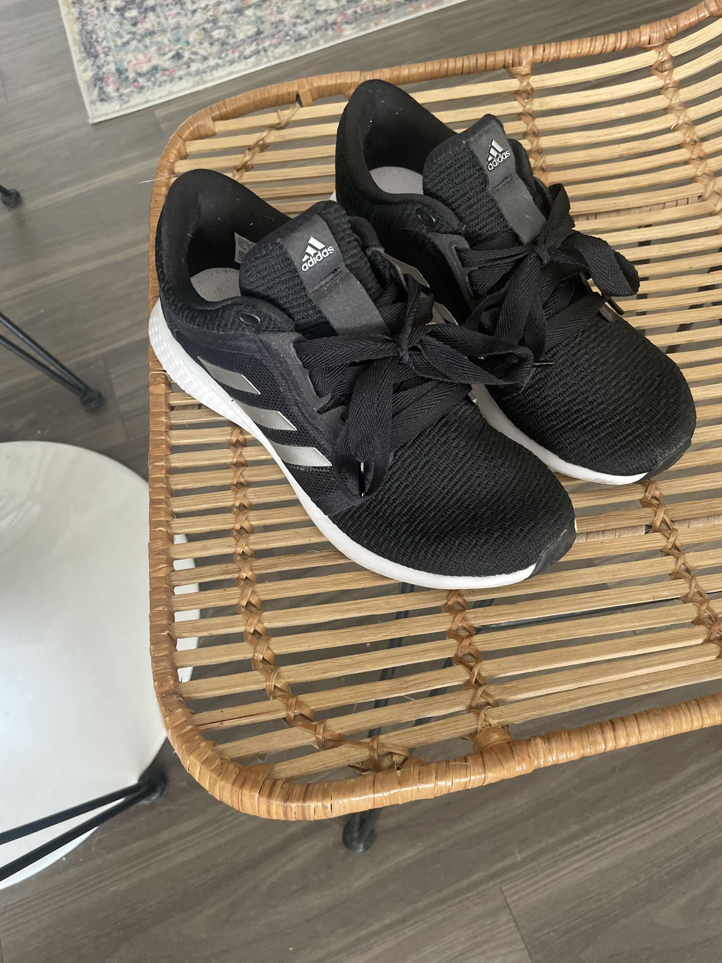 Women’s Black Adidas Shoes (size 6.5)