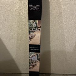 New Display Easel
