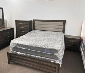 💖.Queen bed complete set 🔥 And Affordable Price 💞. Cash on delivery ❤️🔥