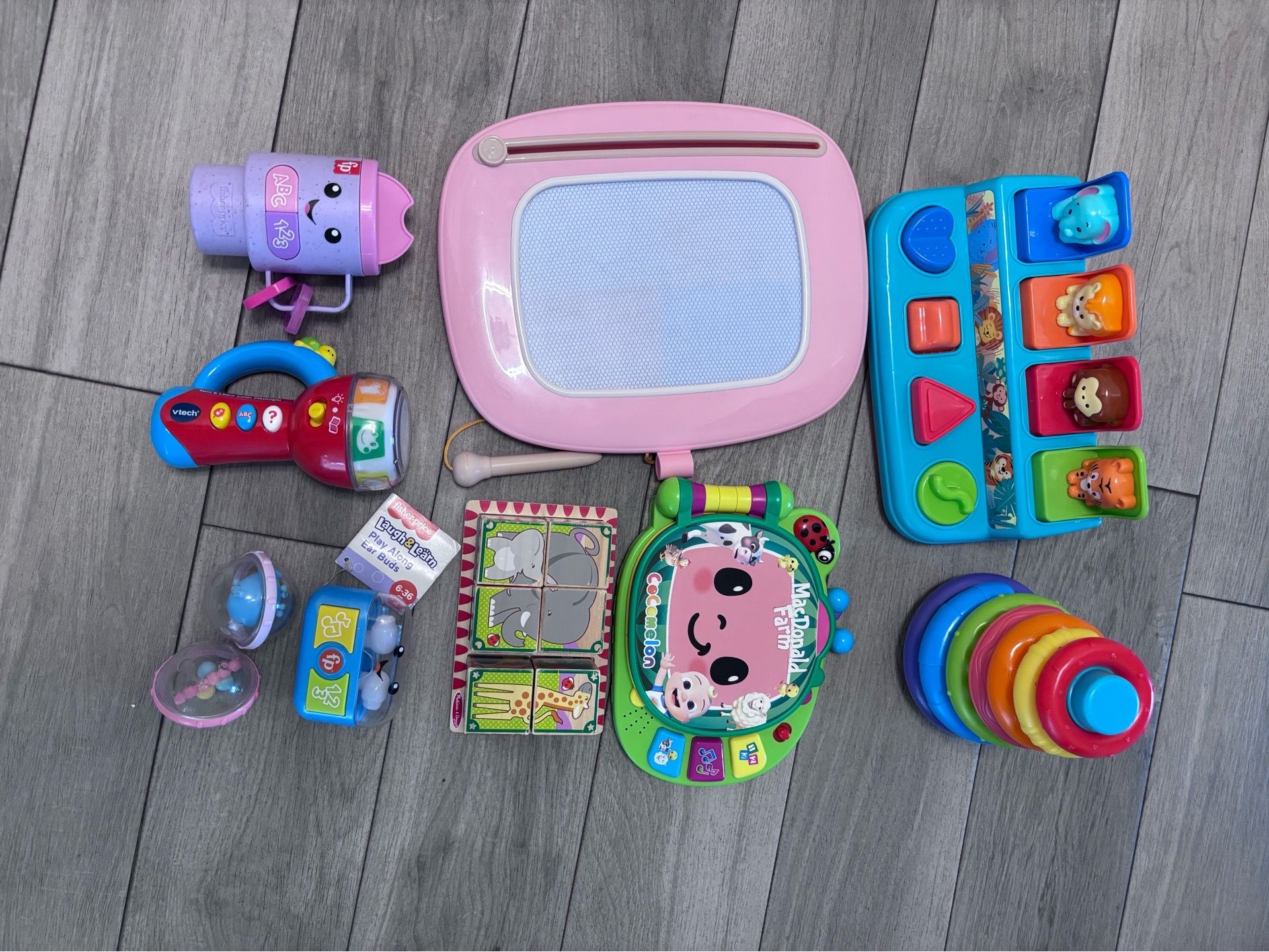 Little kids toys - 10 pcs barely used