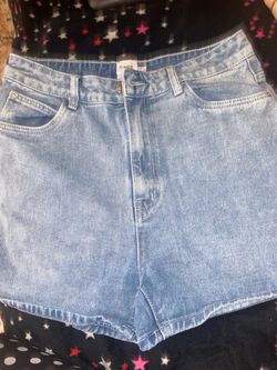Womens short