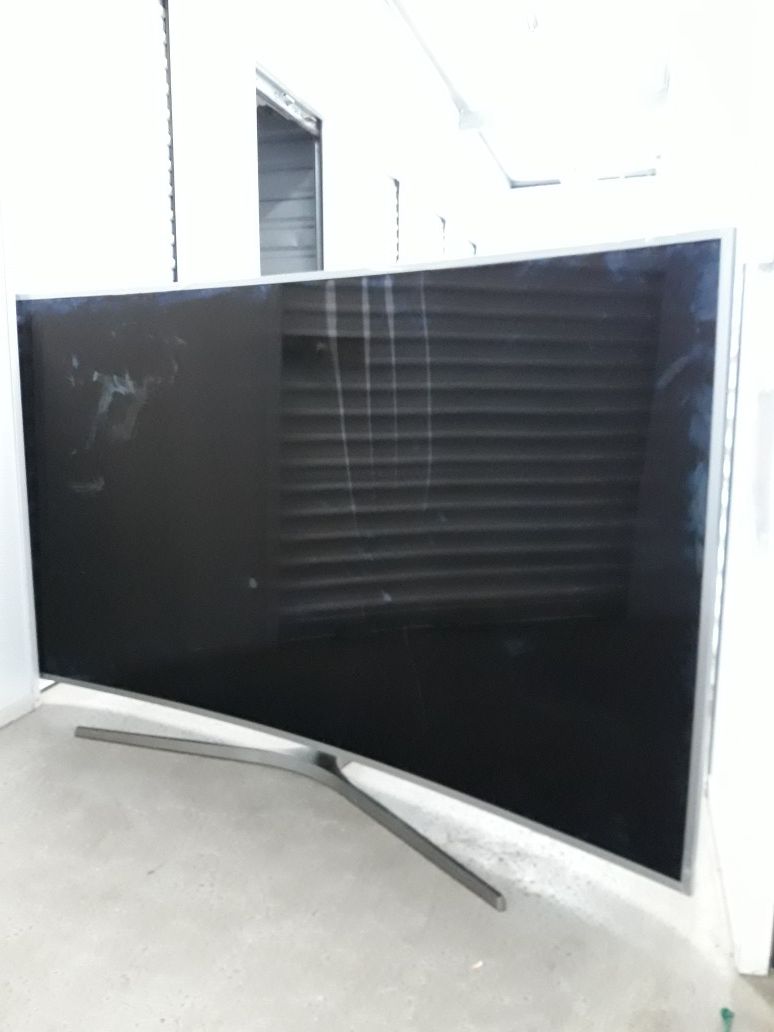 Samsung curved flat screen 80 inch craked screen