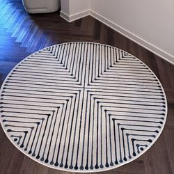 Round Slate Blue Rug - Ruggable