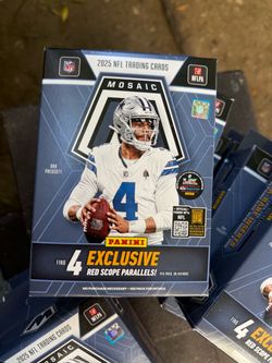 2025 NFL Mosaic Football Trading Cards