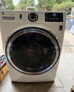 GE Ultrafresh Front Load Washer