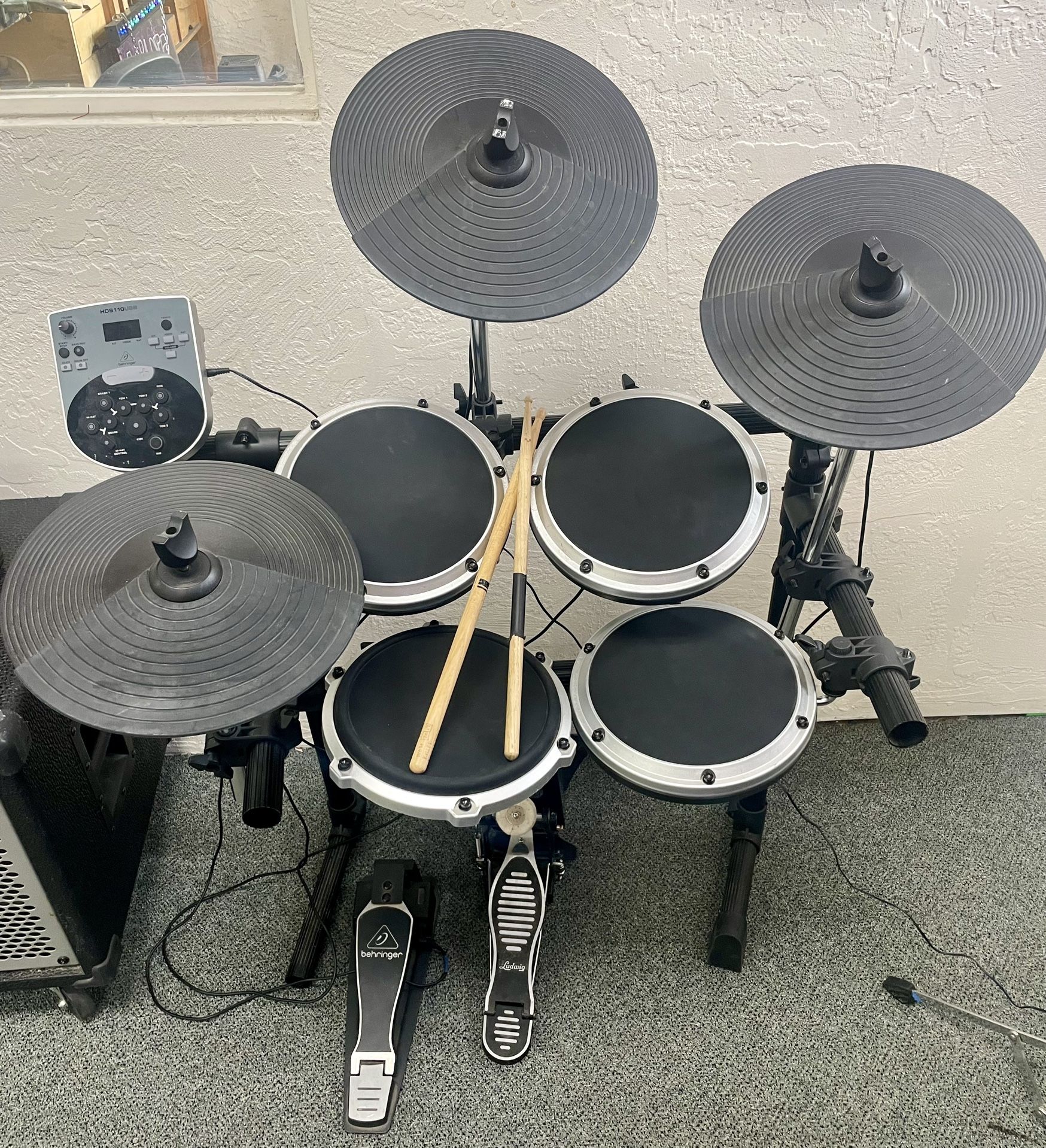Behringer Electronic Drum Set