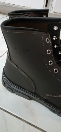 CDC State boots