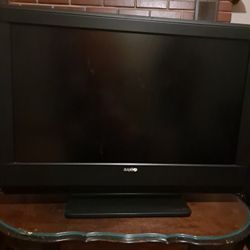 32 Inch Sanyo TV 