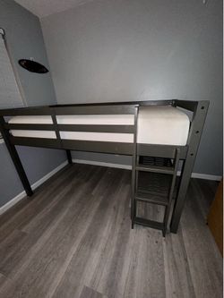 Twin low loft bed with guardrail
