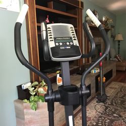 Pro-Form Elliptical PFEL04211.5
