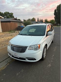 2015 Chrysler Town & Country