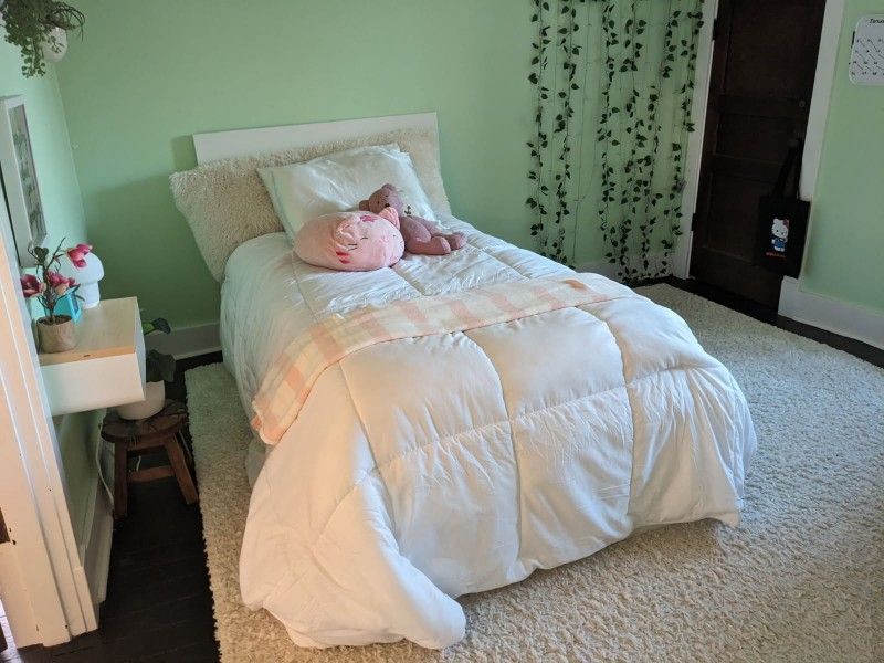 IKEA Malm Twin Bed W Lucroy Base & 2 Drawers