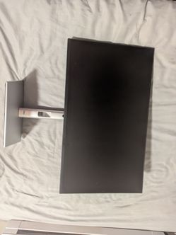 Dell 24 plus monitor (Great Condition)