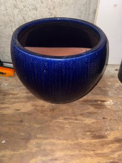 Plant pot