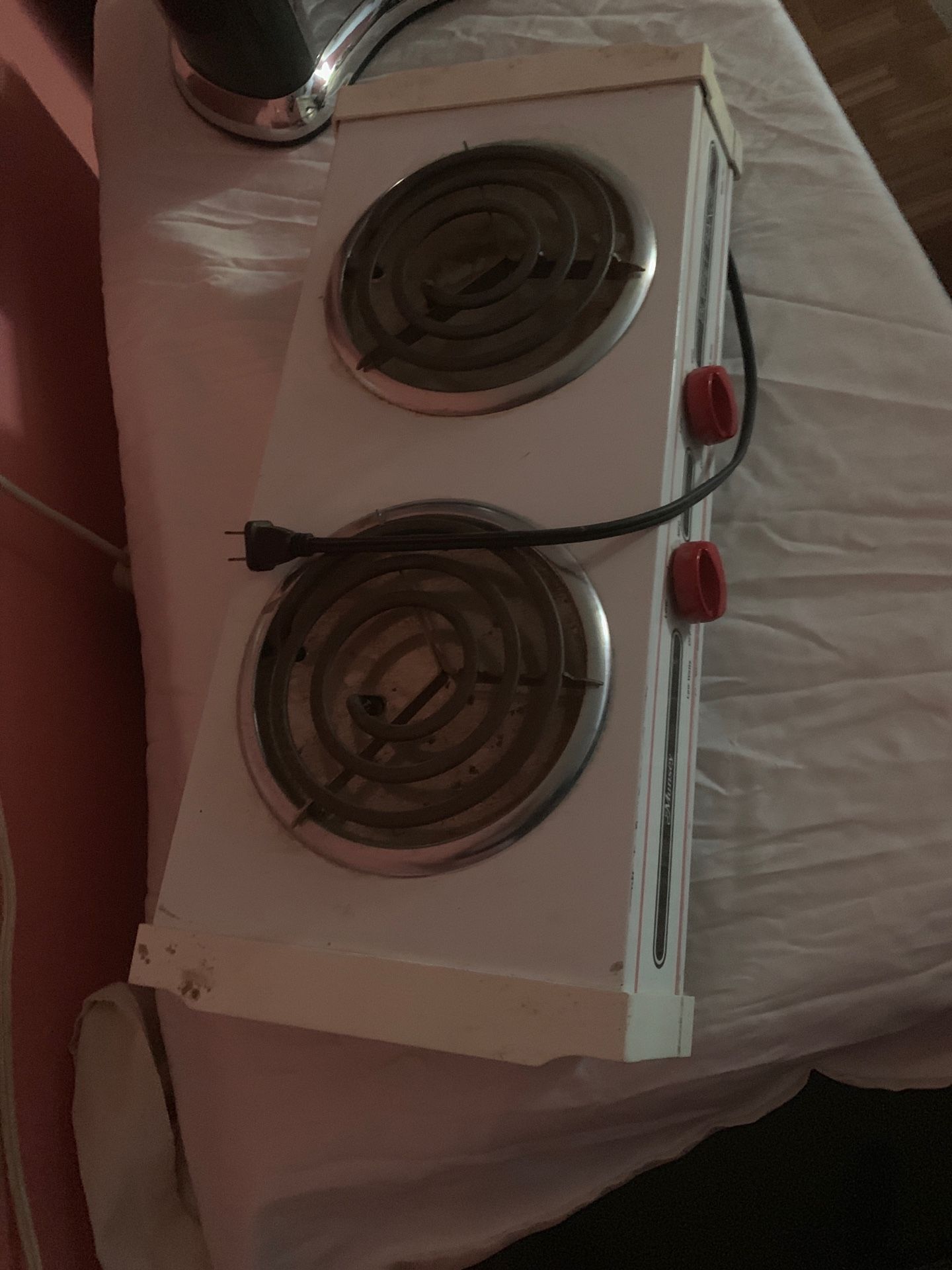 Electric stove