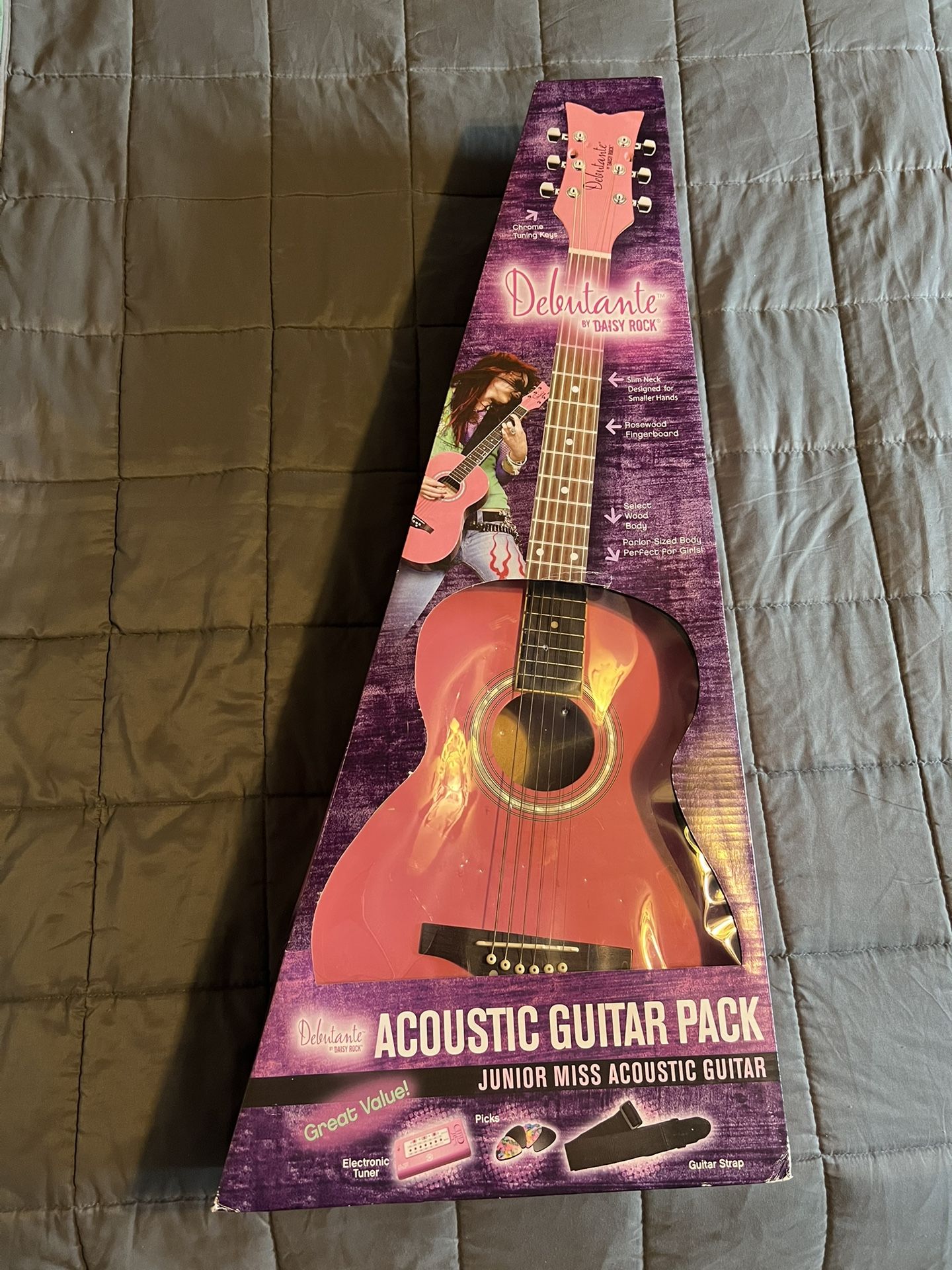 Girls Acoustic Guitar