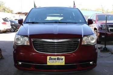 2016 Chrysler Town & Country
