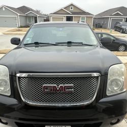 2011 GMC Yukon XL