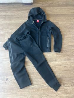 Nike tech suit