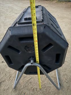 FCMP Outdoor 37 Gallon Elevated Dual Chamber Tumbling Garden Composter Bin used