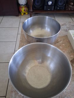 2 recipientes de aluminio, Usados Buenas Condiciones
