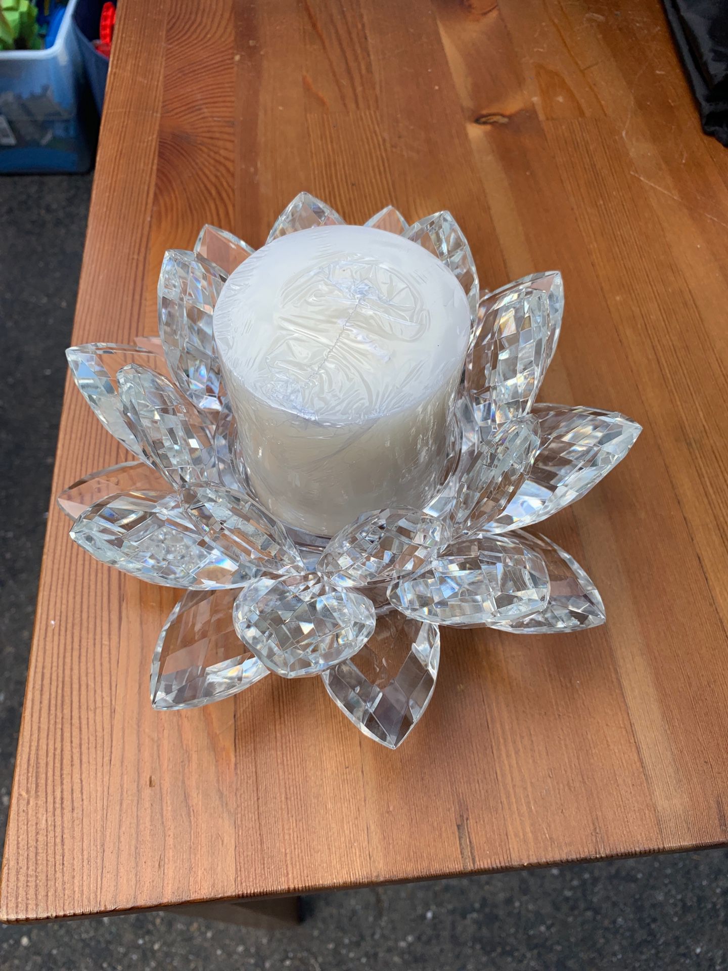 Shannon crystal candle holder