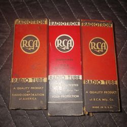 Set Of 3 Radiotron Radio Tubes 