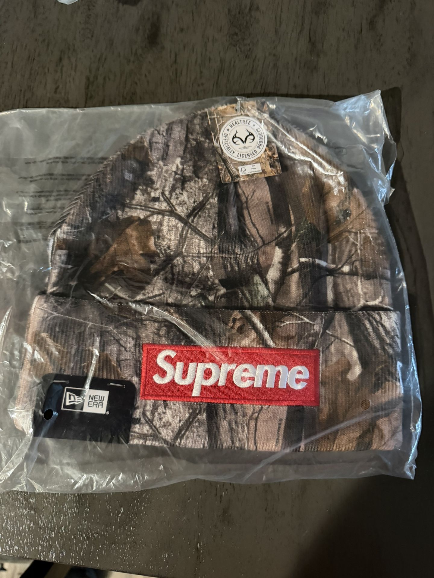 Supreme Box Logo