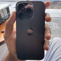 iPhone 15 Pro 100% 🔋