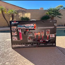 X Shot Pro Fury X Battle Blaster Toy Gun w/ Electronic Target System & Darts Like New