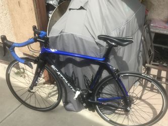 Scattante aluminum racing bike size frame 54