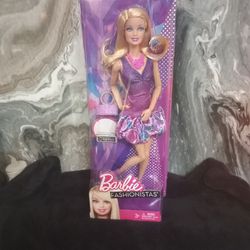 Barbie Fashionistas Barbie Doll Purple Dress X7870