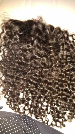 Full lace 16 inch curly wave wig..neva worn