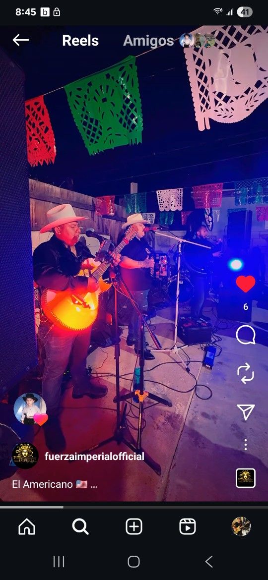 Norteño Con Tuba