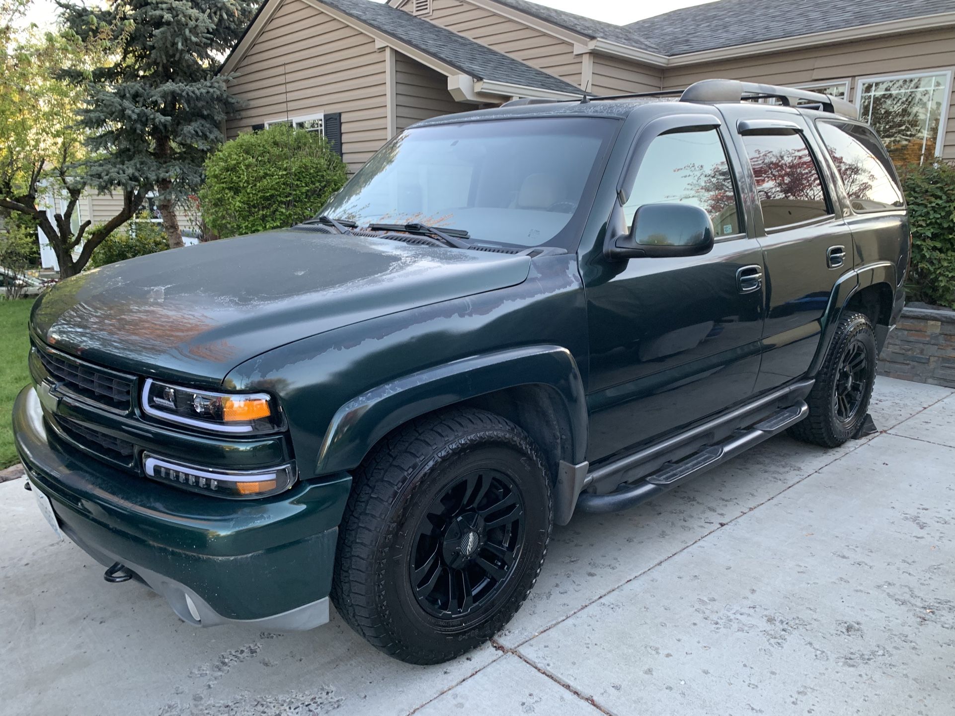 2005 Chevy Tahoe Z71 Low Miles
