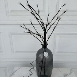 Vase with electric lights In good condition Good work Located in North Fontana