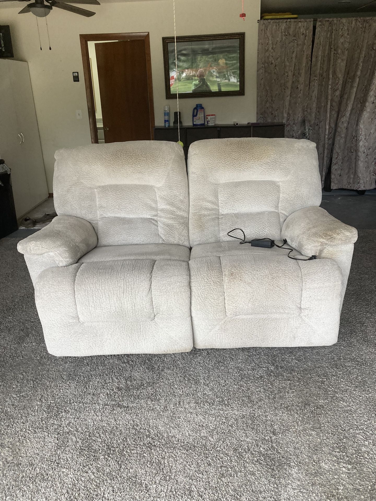 Electric Love Seat Recliner 