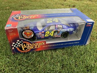1998 NASCAR Hasbro Winner’s Circle Jeff Gordon Diecast Collectible Car