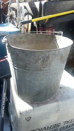 4 vintage metal buckets and 1 metal basket