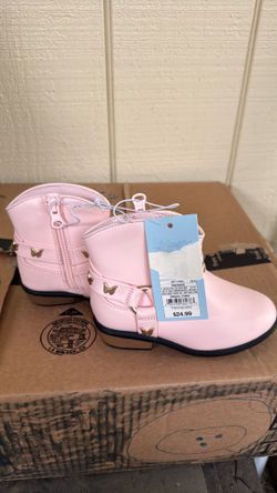 Kids girl boots size 8