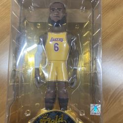 Funko Pop Gold LeBron James LA Lakers Yellow Jersey Figure 12” Tall Doll LBJ
